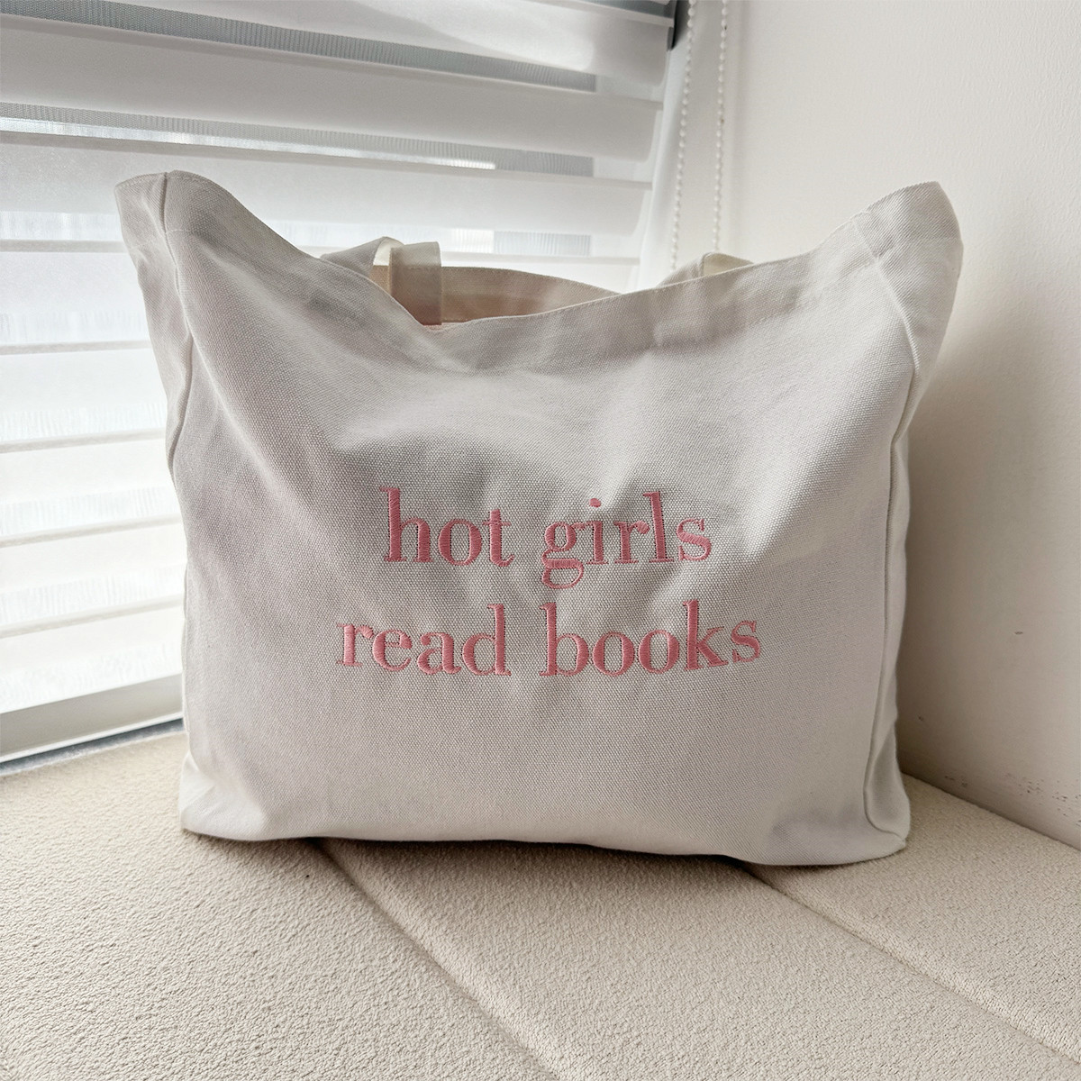 Women Bags Ck - Heiße Mädchen lesen Bücher Buchstaben gestickt
