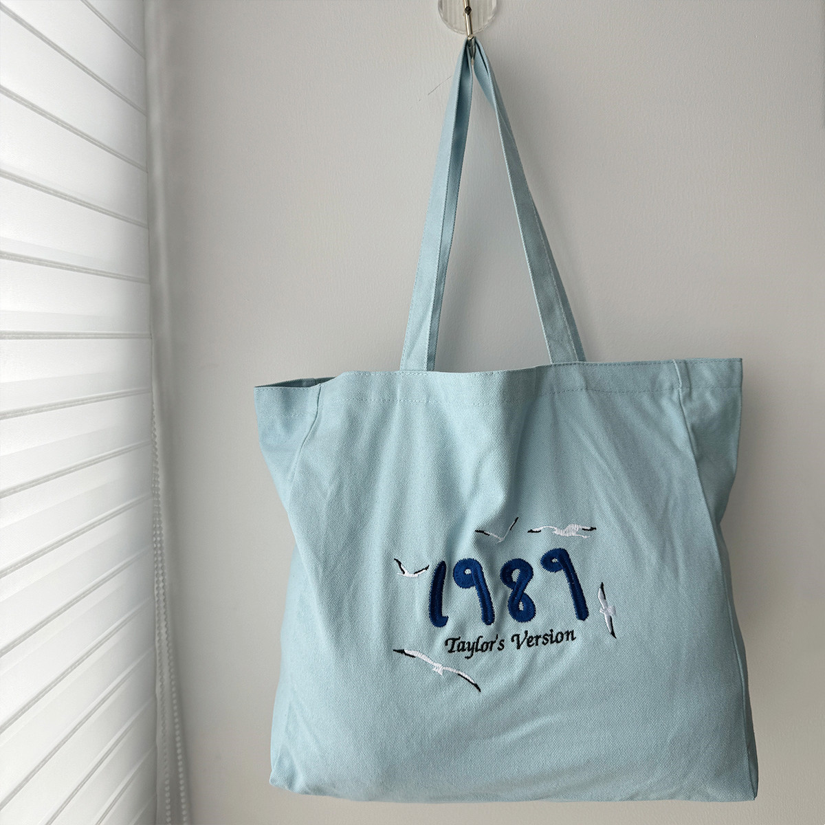 1989 Taylor's Version bestickt – Women Bags Ck Bewertung und Preis