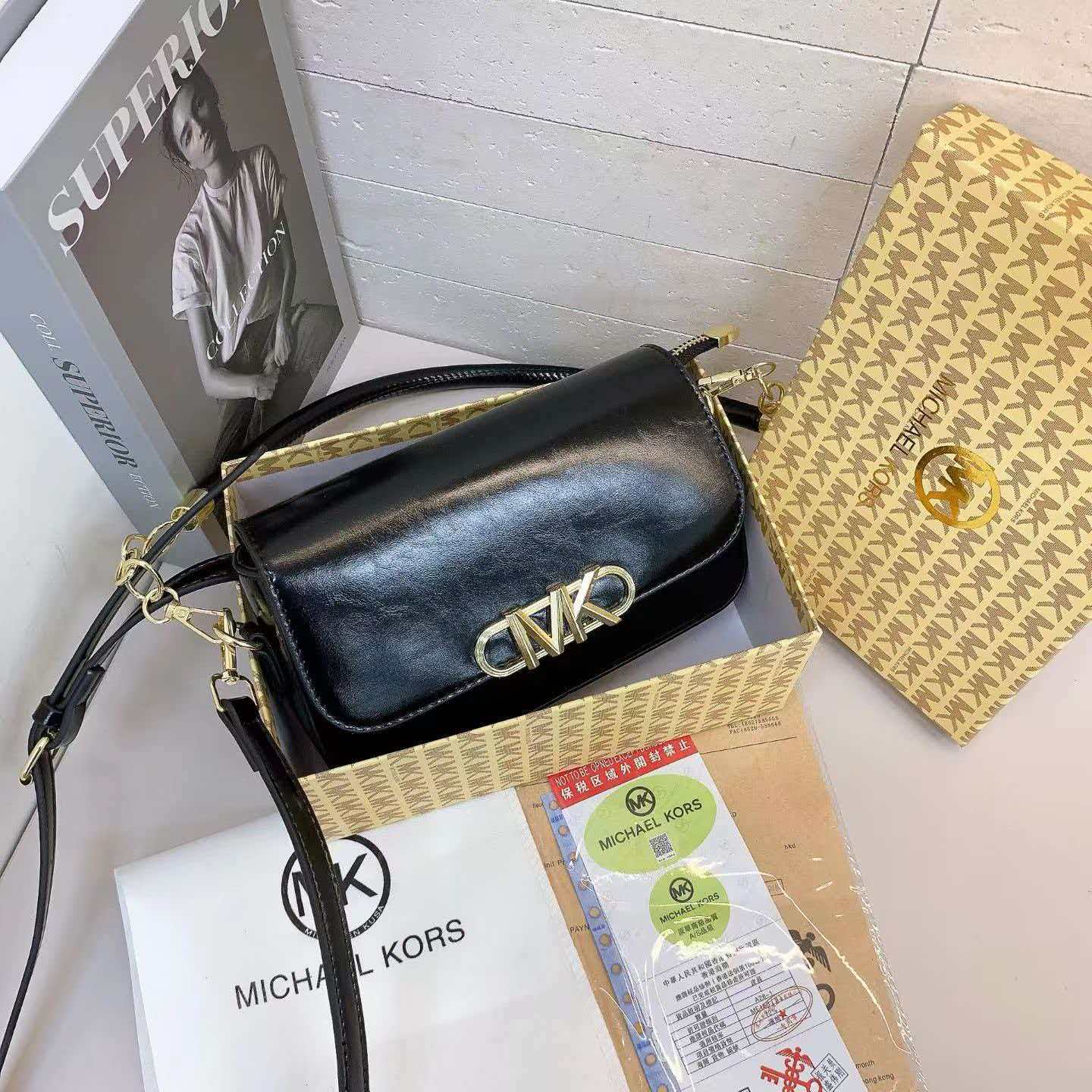 Michael Kors Damen-Kettentasch – Women'S Bags Michael Kors Bewertung und Preis