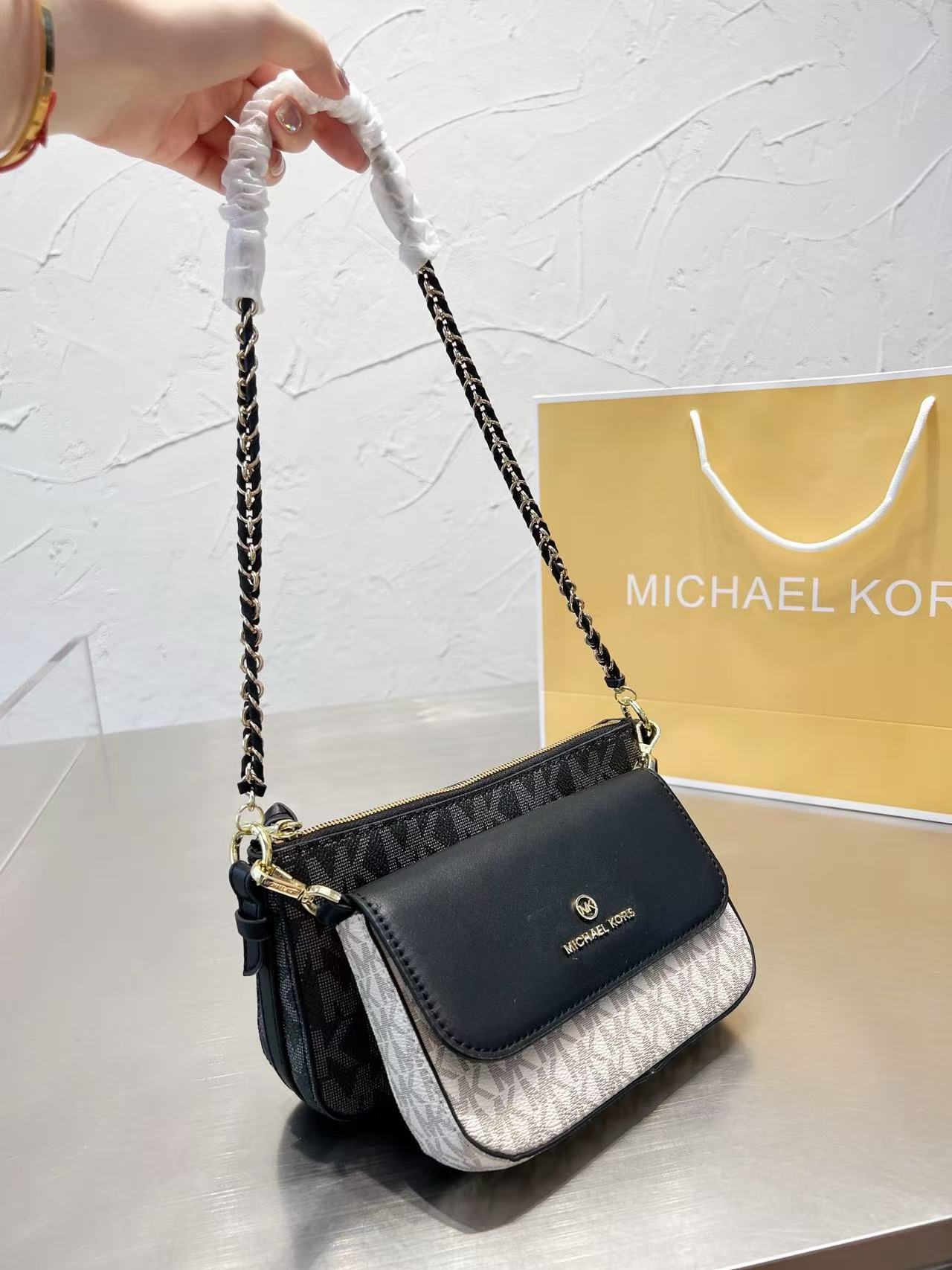 Brandneue Michael Kors Ole Jet – Women'S Bags Michael Kors Bewertung und Preis