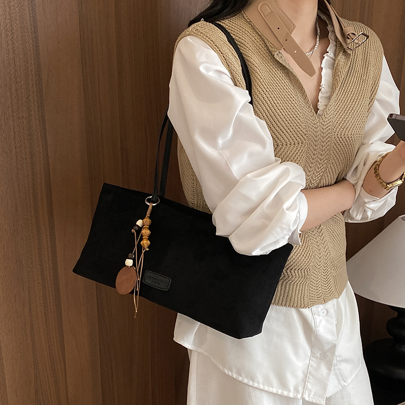 LEFTSIDE Retro Wildleder Schul – Women Bags 2026 Trends Bewertung und Preis