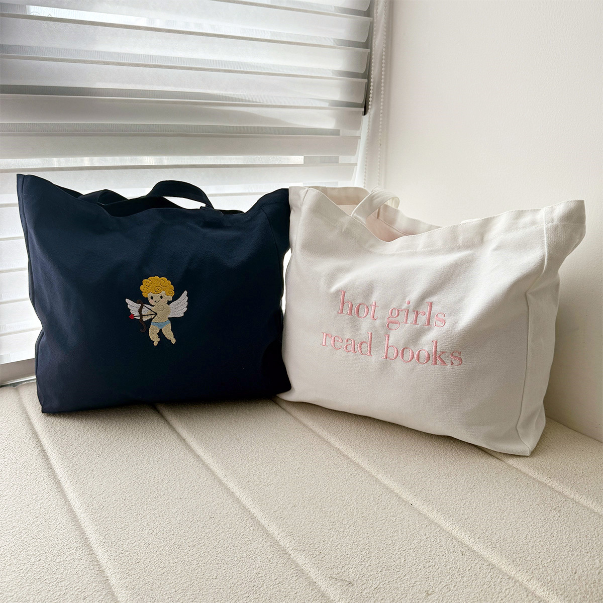 Heiße Mädchen lesen Bücher Buc – Women Bags Ck Bewertung und Preis